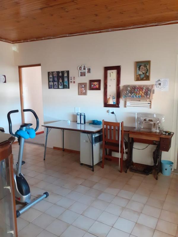 4 Bedroom Property for Sale in Albertinia Western Cape